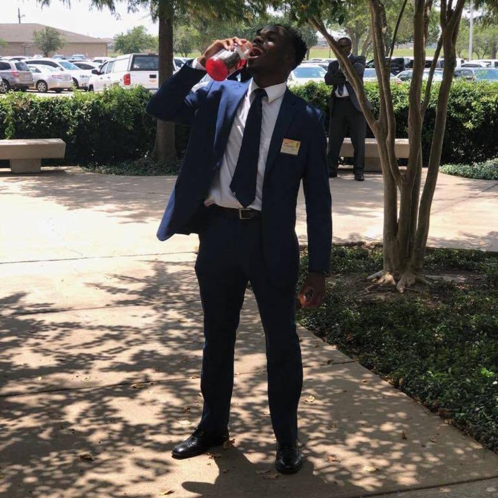 Meet your Posher, Fredrick